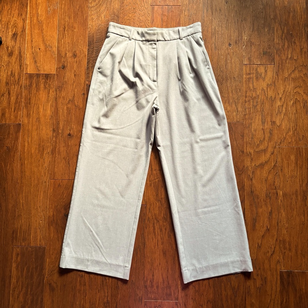 Abercrombie & Fitch Grey Pleated Wide Leg Pants
